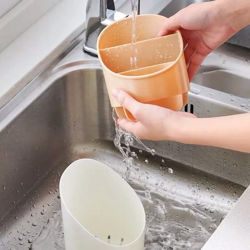 Tepsili Plastik Çatal Kaşık Bıçaklık ve Tezgah Üstü Kurutmalık